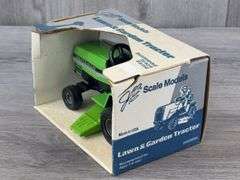 Deutz-Allis 1920 Lawn & Garden Tractor, 1/16, Scale Models