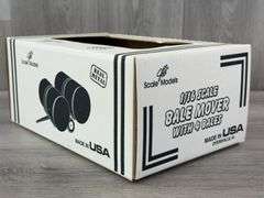 Bale Mover W/4 Bales, 1/16, Scale Models