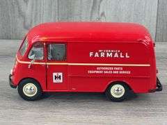 1949 International KB Metro IH McCormick Farmall Parts/Equipment Sales/Service Van, 1/25, First Gear, Clear Case Included