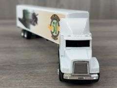 Freightliner 120 John Deere Self-Propelled Combines Tractor Trailer, 1/64, 50 Yrs. Of Leadership, Ertl Collectibles