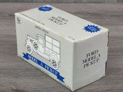 White-New Idea Ford Model A Pickup Bank, 1/25, SpecCast, 1992 Farm Show Edition, No. 2