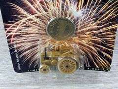 John Deere Model D W/Collector Coin, 1/64, Ertl, Limited Edition, 1 Of 5000