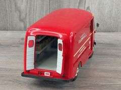 1949 International KB Metro IH McCormick Farmall Parts/Equipment Sales/Service Van, 1/25, First Gear, Clear Case Included