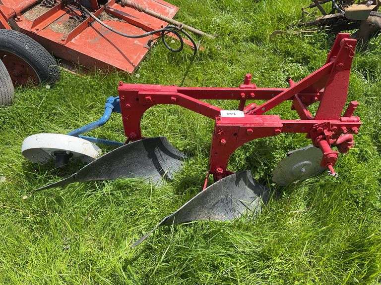 2 Bottom Moldboard Plow