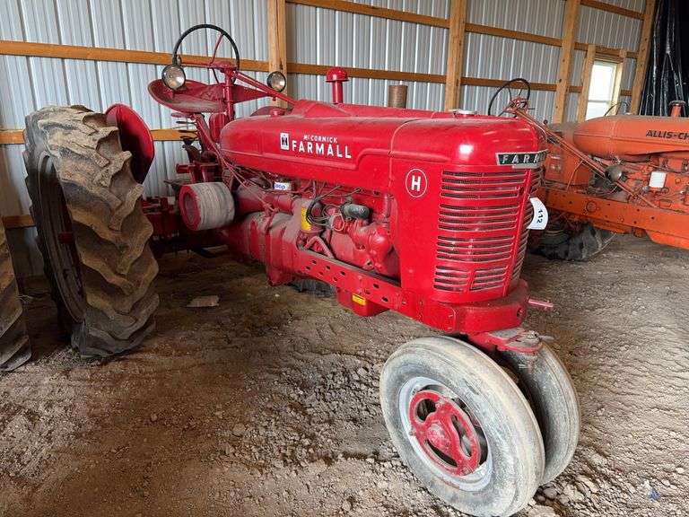 1952 McCormick Farmall H