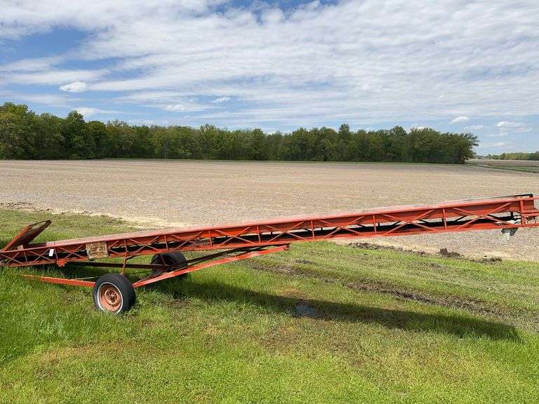 McCurdy Electric Powered Conveyor - 30’ long