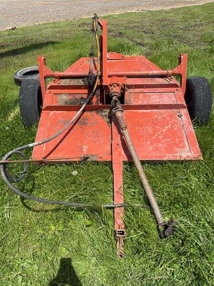 Allis-Chalmers 160 Rotary Cutter - 5’ Pull type w/ hydraulic lift.