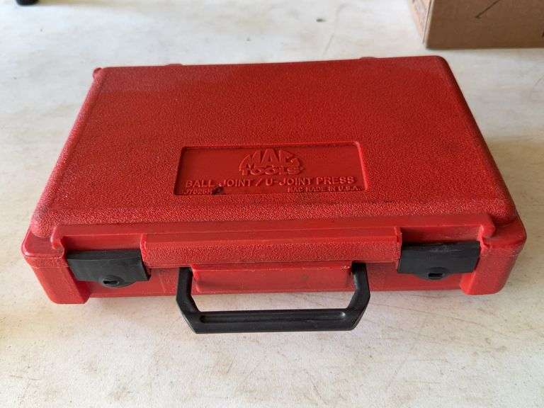 Mac Tools BJ7025M Ball Joint U Joint Press Set