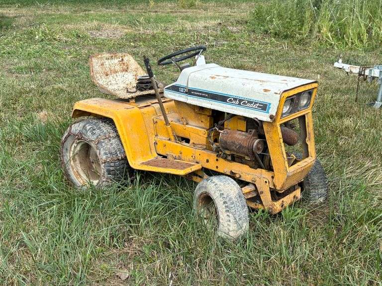 Cub Cadet 127 Hydrostatic Mower - Does not run, no deck