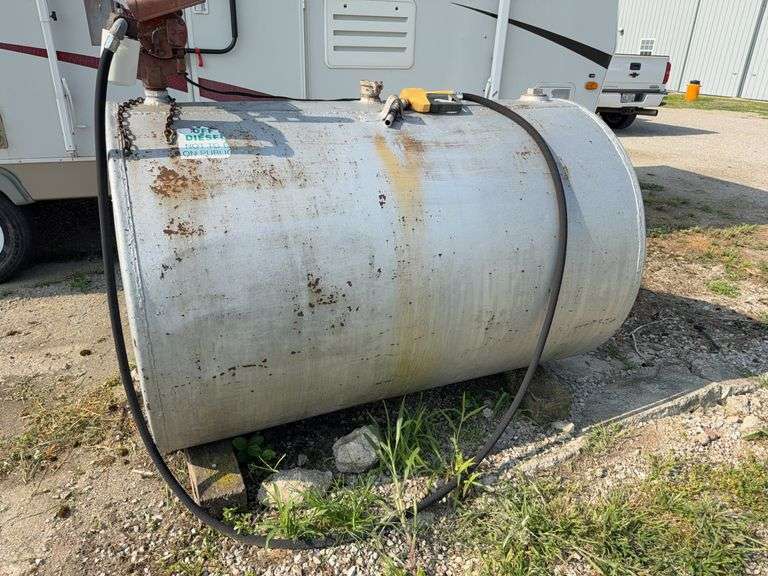 Fuel Tank Diesel, 500 gallons, 6’ long, 48” diameter