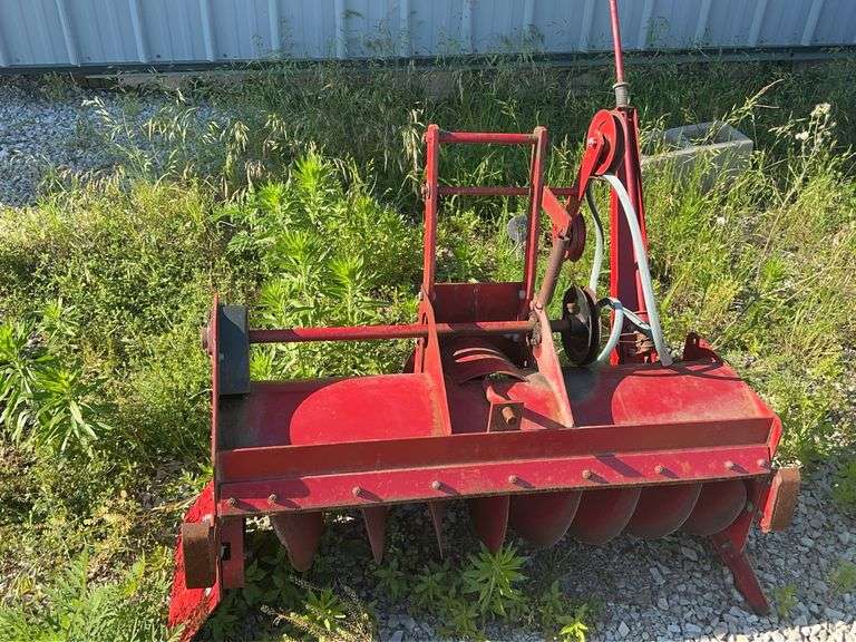 Wheel Horse Model 06-42ST05 Single Stage Snow Blower Attachment