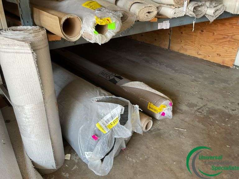 4 rolls of miscellaneous carpet remnants