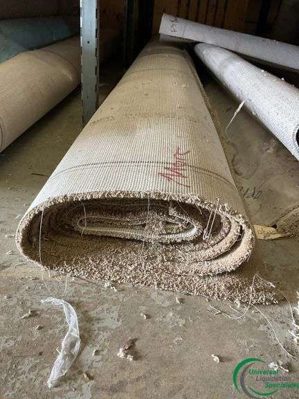 10 rolls of carpet Reminence