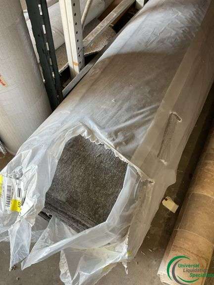 4 rolls of miscellaneous carpet remnants