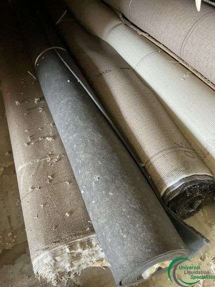 8 rolls of carpet remnants