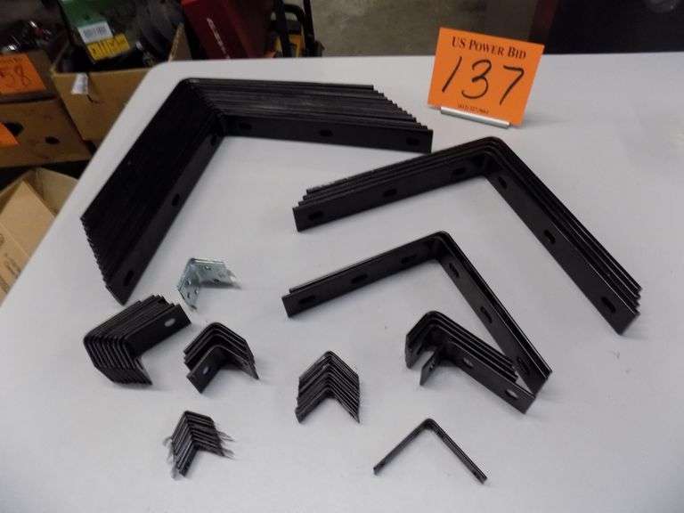 Assorted H.D Brackets & Braces