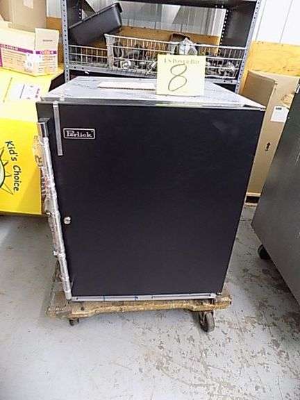 Perlick # HB24RS4 24" Commercial ADA-Compliant Refrigerator