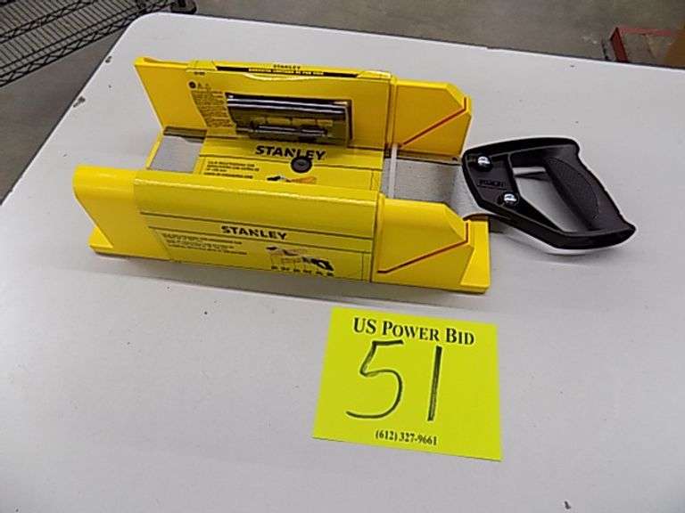 Stanley Clamping Miter Box w/ 14" Saw