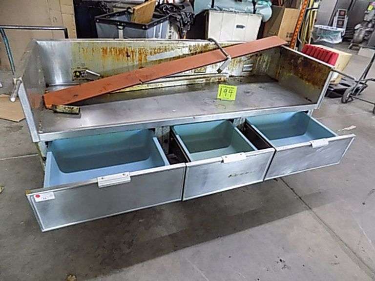 SS Refrigerated Equip Stand