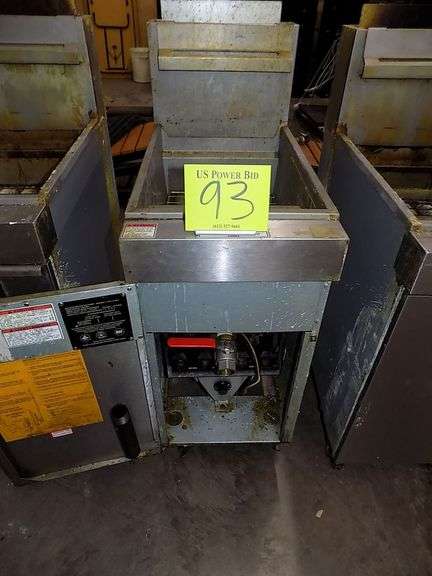 Vulcan 1VEG50M-1 Nat Gas Deep Fryer