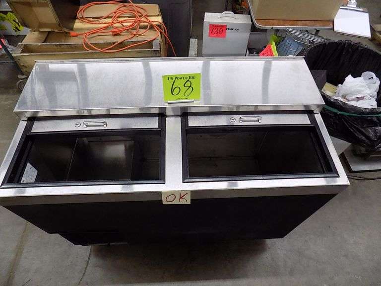 GlasTender Flat Top Bottler Cooler Deep Well