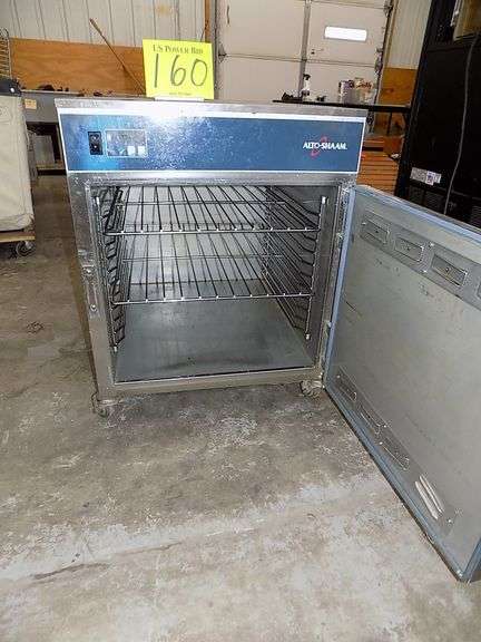 Alto-Shaam 750-S Halo Heat® 1/2 Height Insulated Mobile Heated Cabinet w/ (10) Pan Capacity, 120v