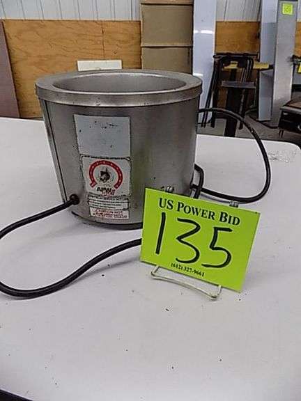 APW Round Food Warmer