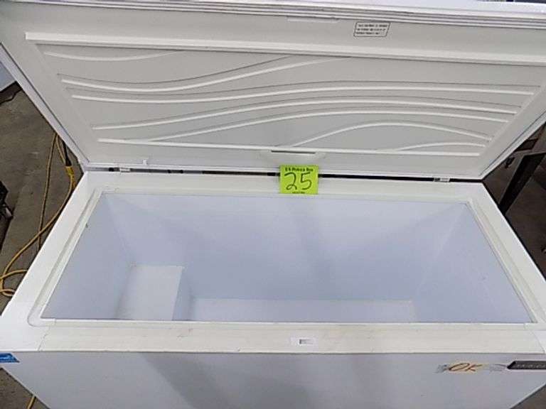 Frigidaire Commercial Chest Freezer