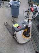 Crown WP 3235-45 Electric Pallet Jack