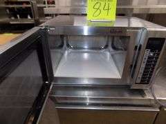 Amana Commercial Microwave Oven