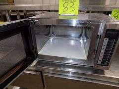 Amana Commercial Microwave Oven