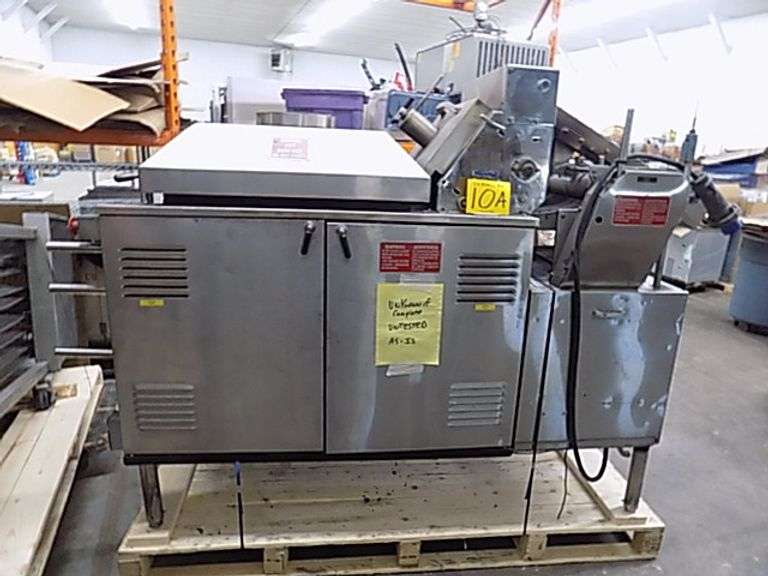 Superior Combo Corn/ Flour Tortilla Machine w Conveyor - AS IS UNABLE TO TEST