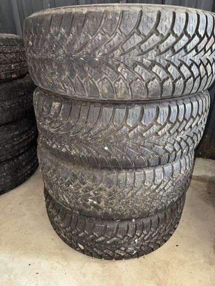 4 GOODYEAR 235/60R16 TIRES - Shackelton Auctions Inc.