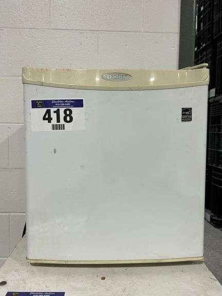 DANBY FRIDGE MODEL DCR059WE