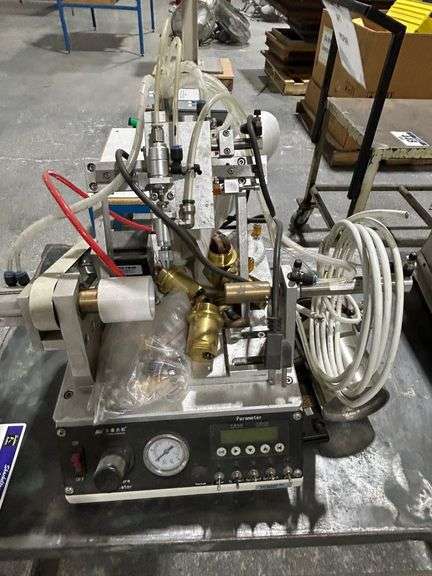 MACHINE THREAD COATING MACHINE - Shackelton Auctions Inc.