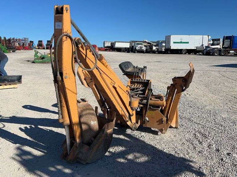 CASE D100 SS MOUNT BACKHOE - Shackelton Auctions Inc.