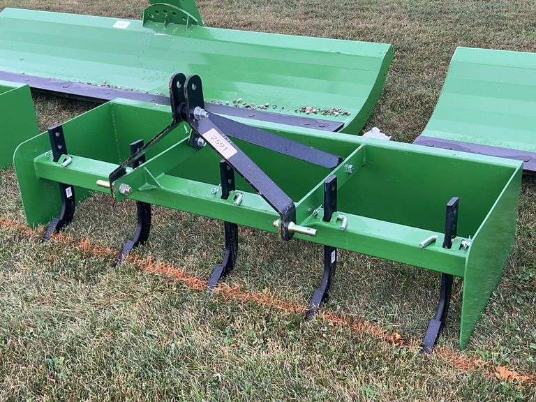 UNUSED 66" 3PTH BOX BLADE