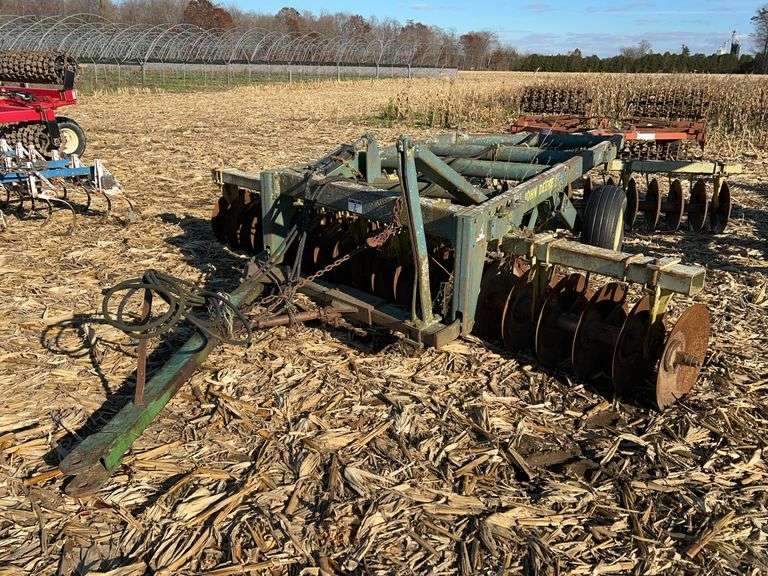 JOHN DEERE 350 14' DISC