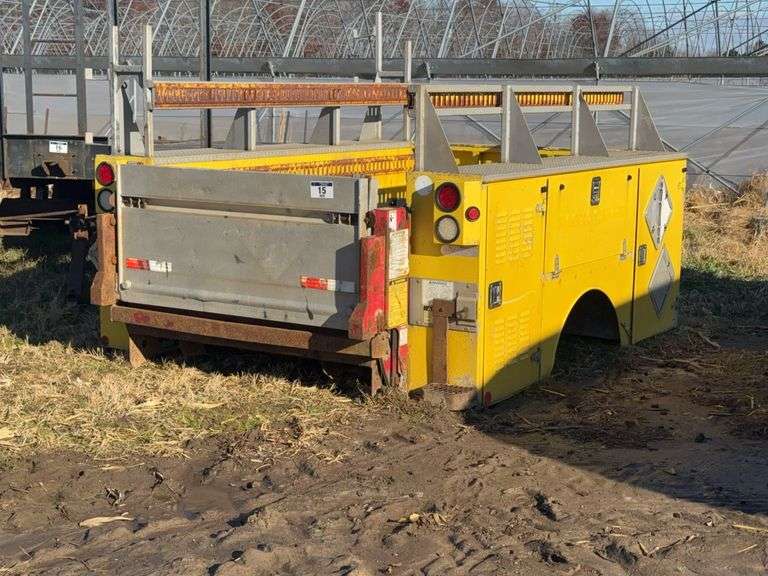 SERVICE TRUCK BOX WITH POWER TAIL GATES