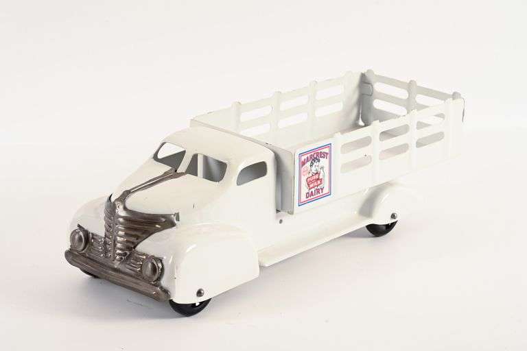 RESTORED MARX PRESSED STEEL MARCREST DAIRY DELIVERY TRUCK