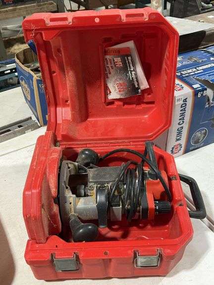 MILWAUKEE ROUTER - Shackelton Auctions Inc.