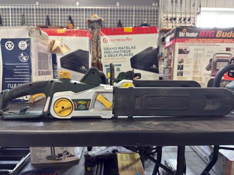 YARDWORKS ELECTRIC CHAIN SAW - 16" BAR