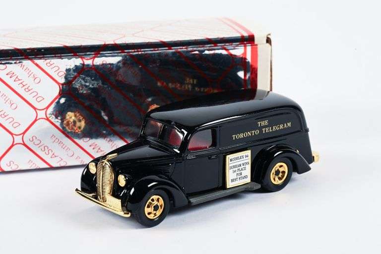 Miniature Durham Classics 1/43 – Ford Panel Delivery Van 1939, Métal Blanc, Occasion
