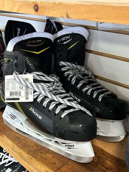CCM TACKS SIZE 12 HOCKEY SKATES
