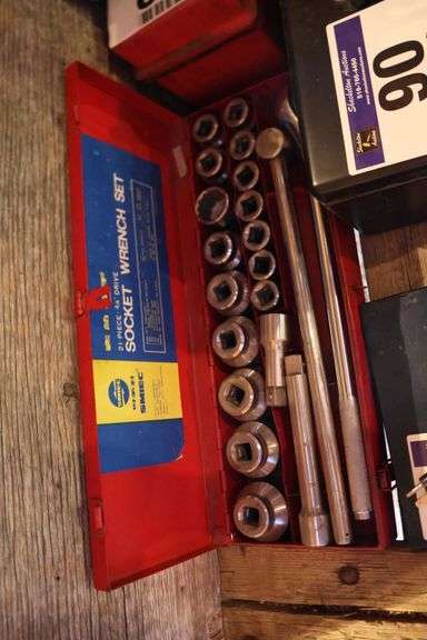 21 PC. 3/4 DRIVE SOCKET SET - Shackelton Auctions Inc.