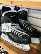 CCM TACKS SIZE 12 HOCKEY SKATES
