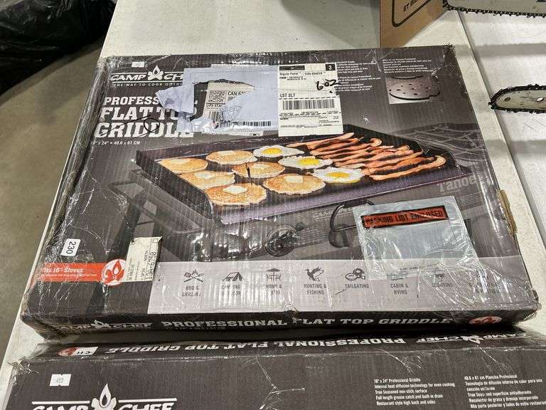 CAMP CHEF PROFESSIONAL FLAT TOP GRIDDLE - 16" X 24"