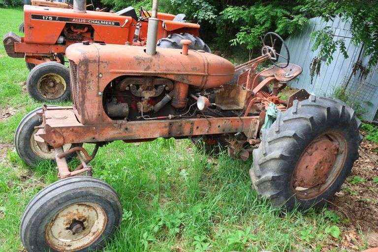 ALLIS CHALMERS WD45 TRACTOR