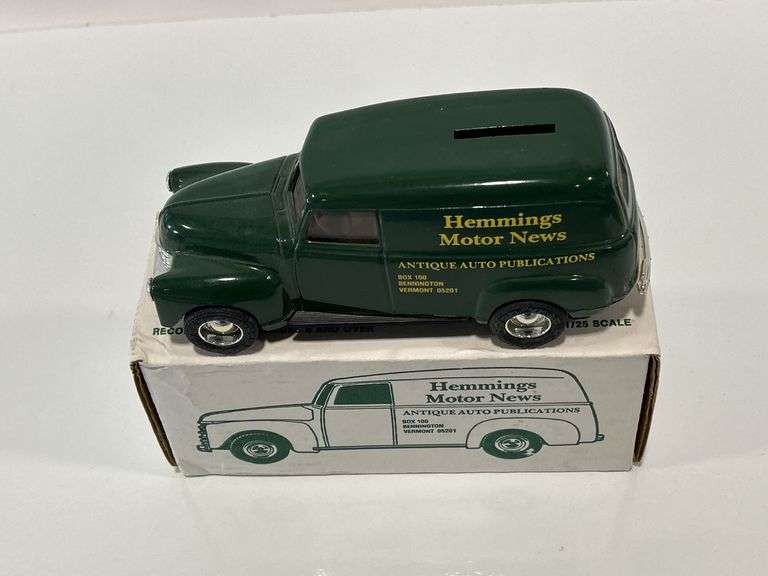 ERTL HEMMINGS MOTOR NEWS 1950 CHEVY PANEL BANK - 1//25