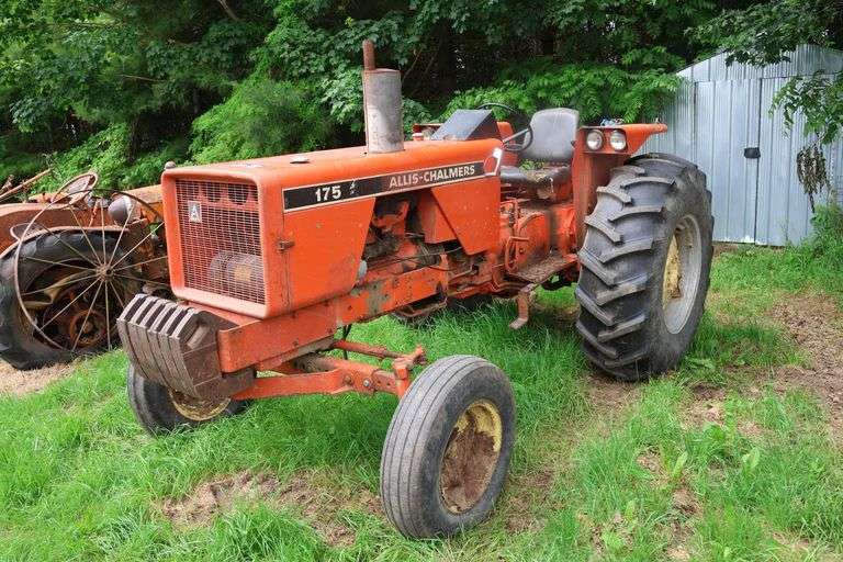 ALLIS CHALMERS 175 GAS TRACTOR